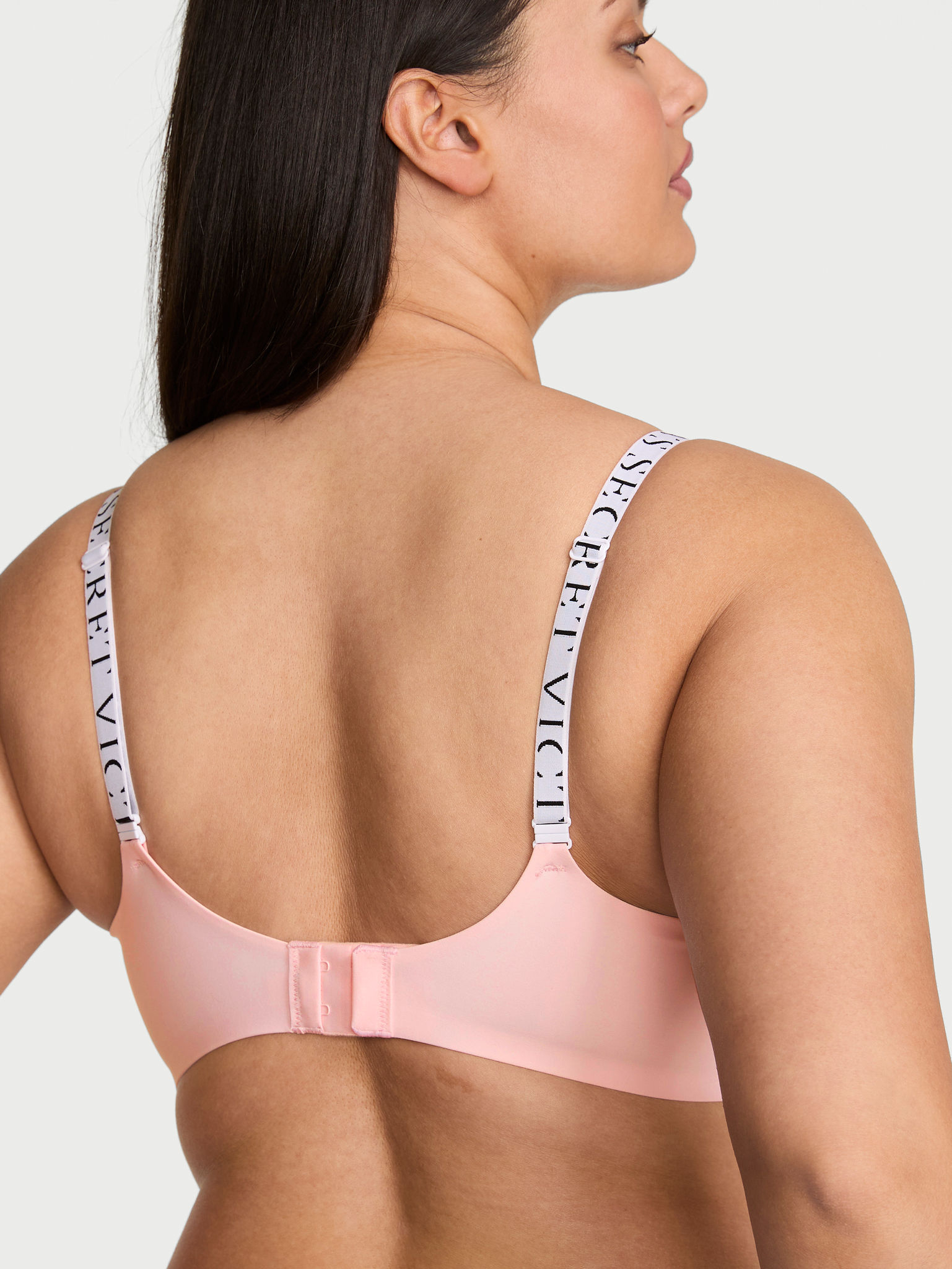 The CoolBra&trade; Lightly Lined Wireless Plunge Bralette image number null
