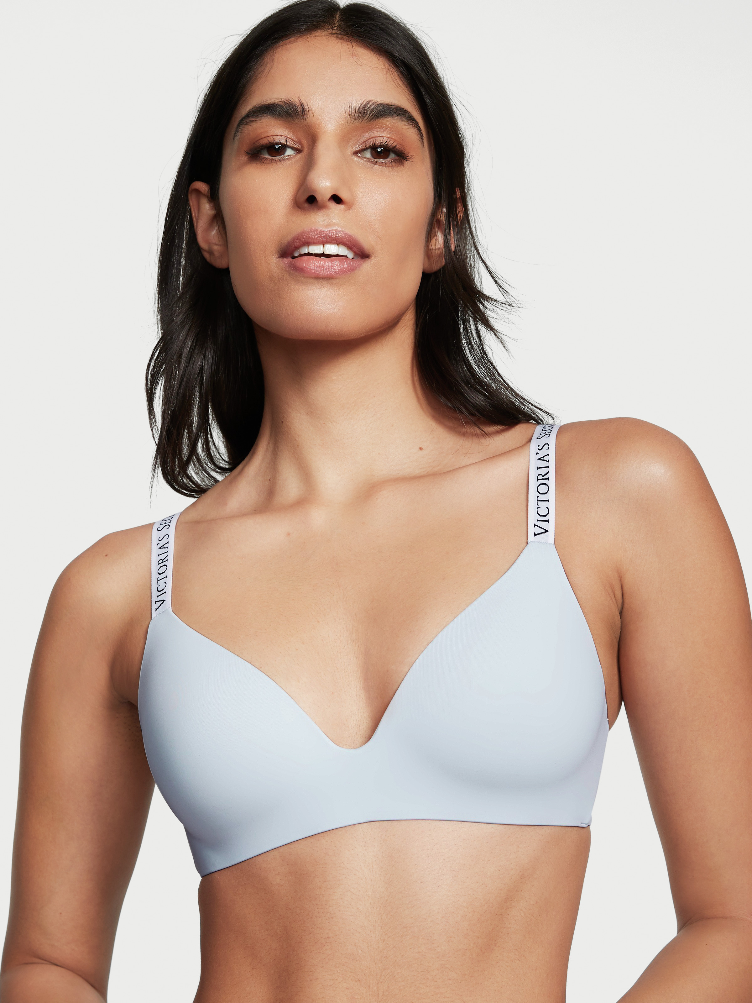 Lightly-Lined Wireless Bra image number null